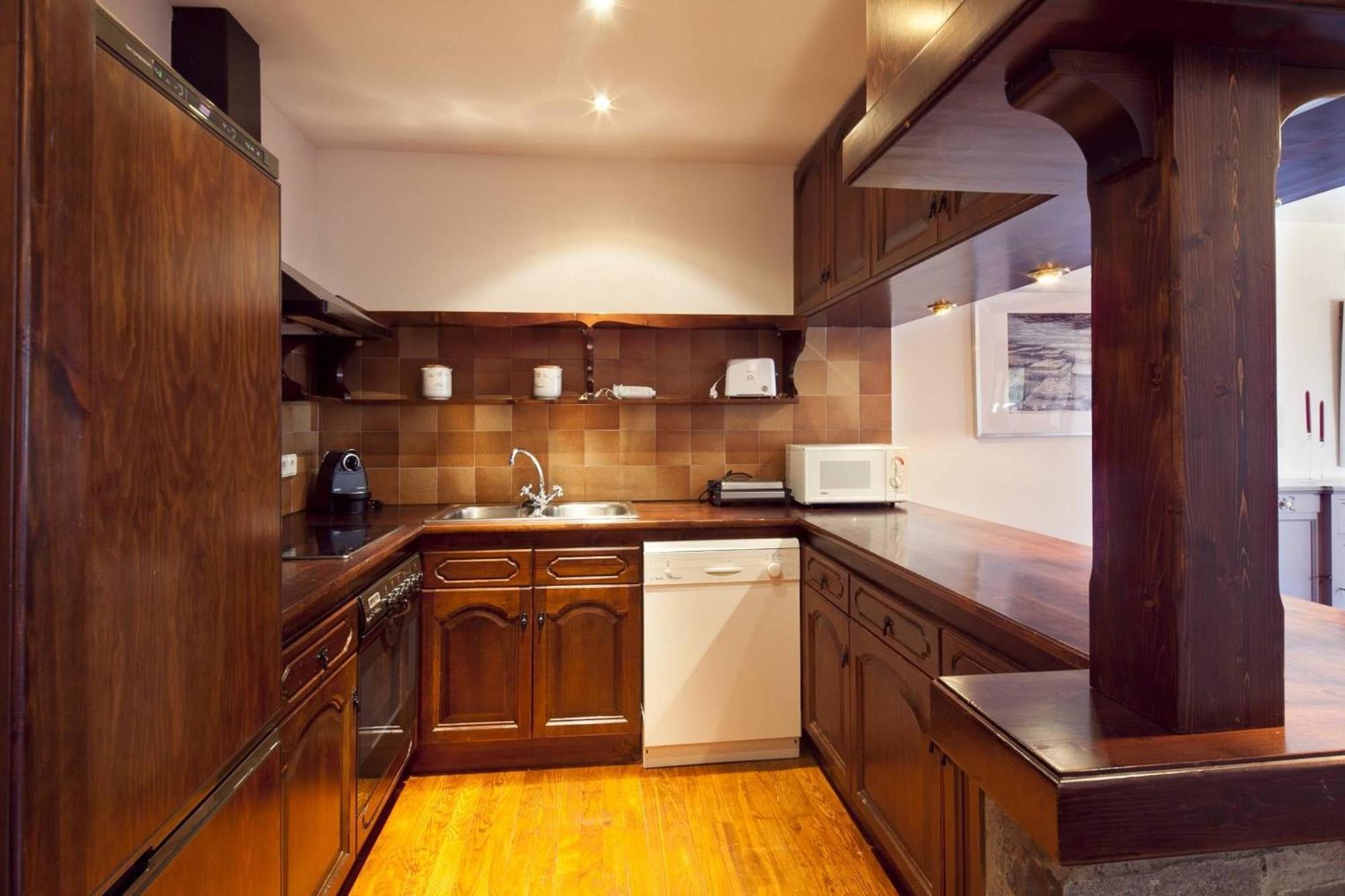Luderna - Apartamento Con Terraza Bonaigua B2 Salient باكيرا بيريت المظهر الخارجي الصورة